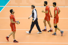 دیدار والیبال تیم‌های ملی ایران و لهستان